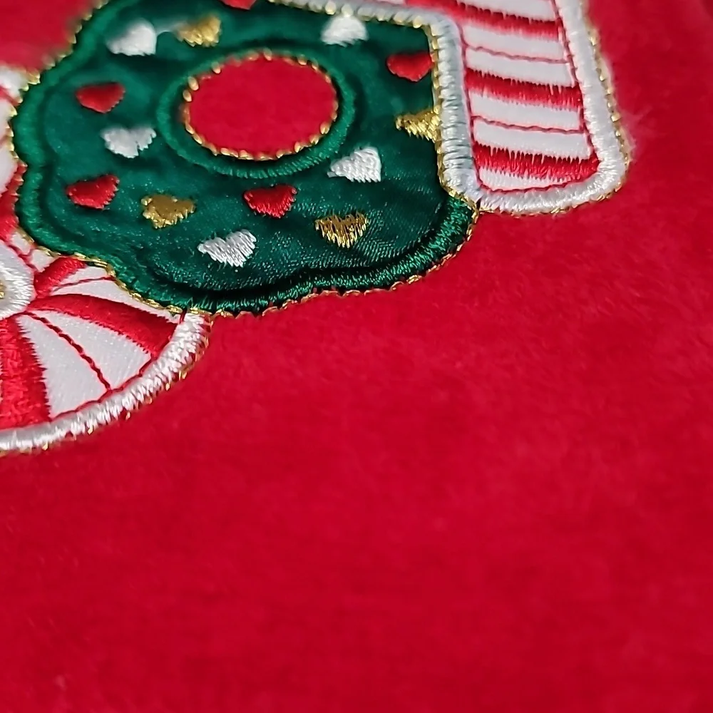 Festive Red Joy 2‎ Hand Towels and 1 Fingertip Towel Set NWT